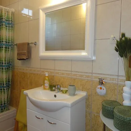 Apartments Kastela
