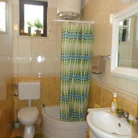 Apartments Kastela 公寓 *